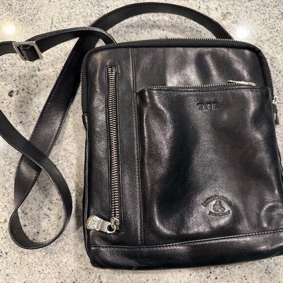 Handmade in Italy Crossbody Bag - Picture 1 of 5